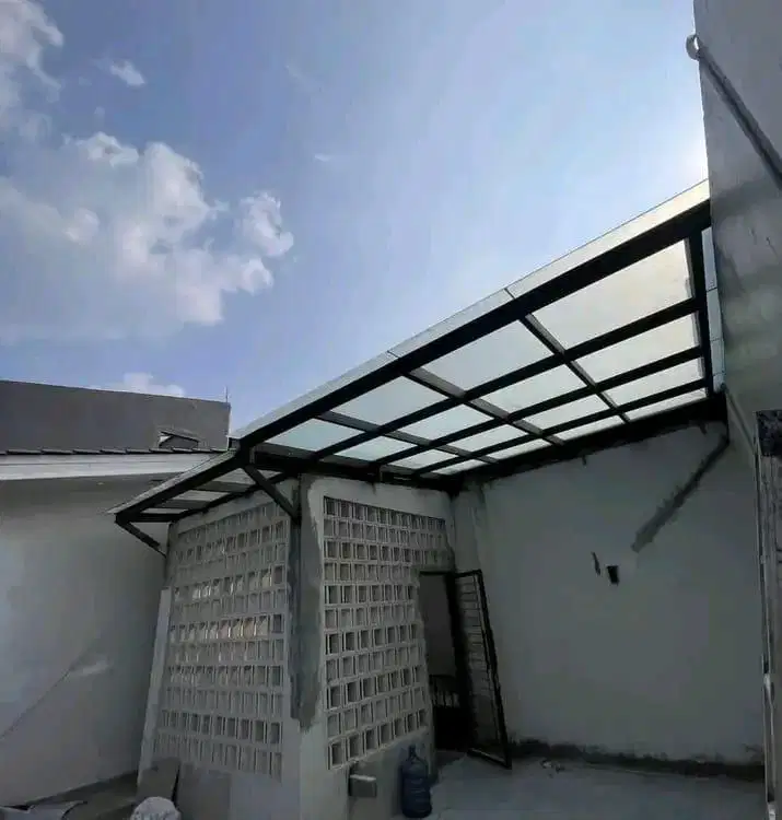 Canopy atap kaca