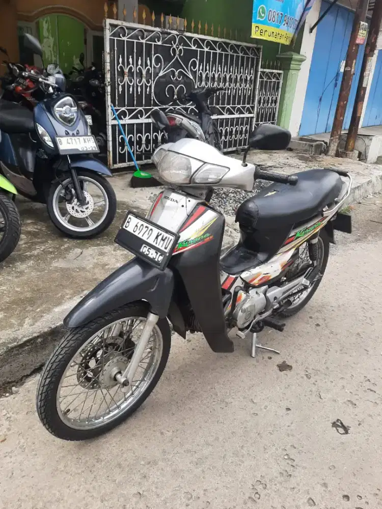 Honda Kirana 2004 ss lengkap mesin bagus pajak hidup plat Bekasi Kota