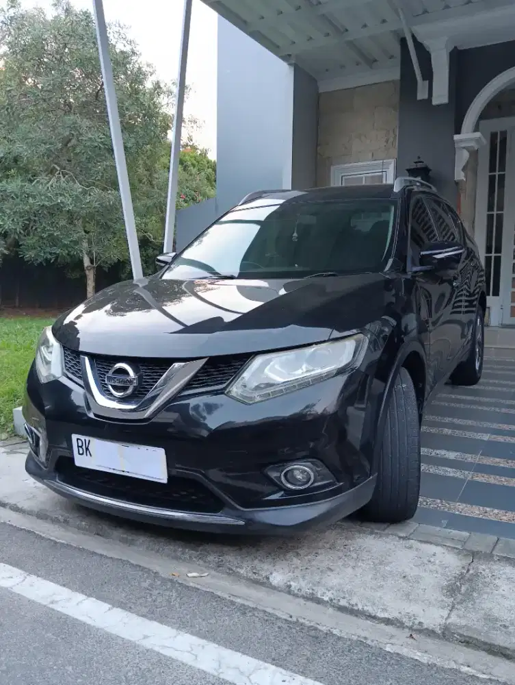 Jual Nissan X-Trail T32 Mulus Cat Ori No repaint Odo kecil Pajak On