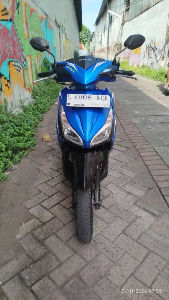 Vario 110 FI led 2014 Normal