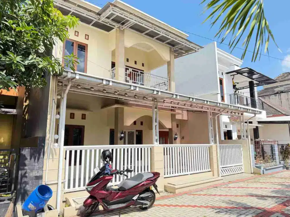 Rumah Nyaman Mewah 2lt di Perumahan Sumber Solo