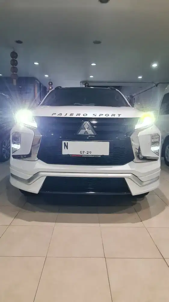 Mitsubishi Pajero Sport Dakar Elite Limited Edition 2.4 AT Diesel 2024