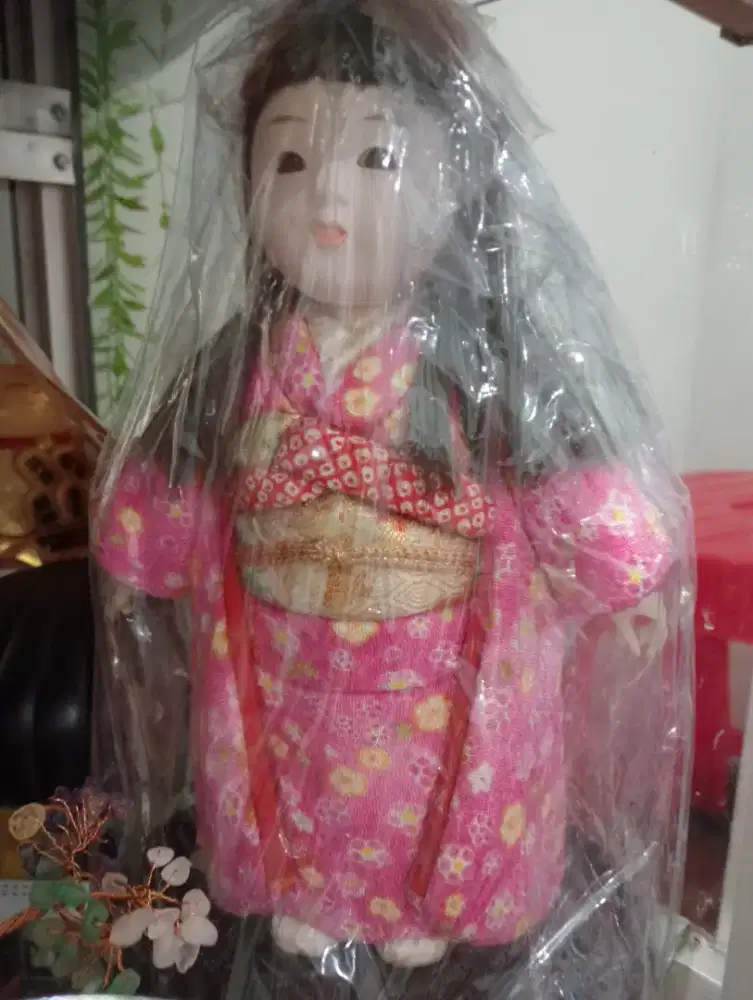 Boneka jepang kimono
