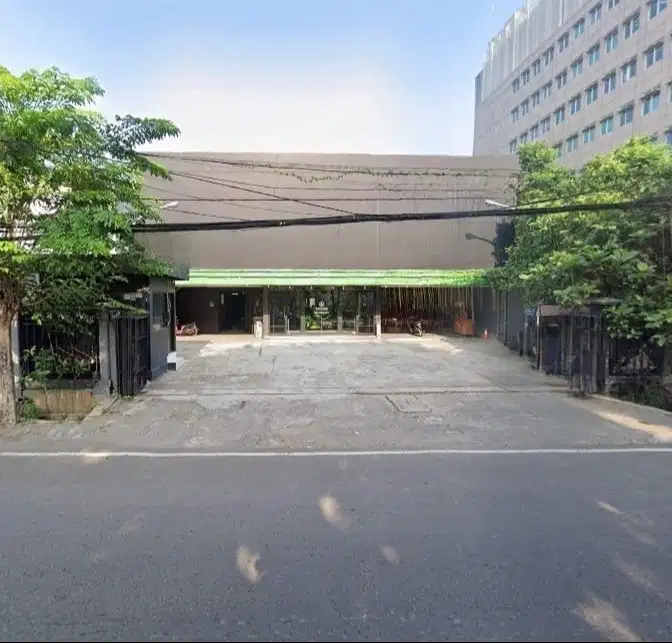 DIJUAL TANAH LANGKA DAN BANGUNAN KOMERSIAL RAYA DIPONEGORO SURABAYA!