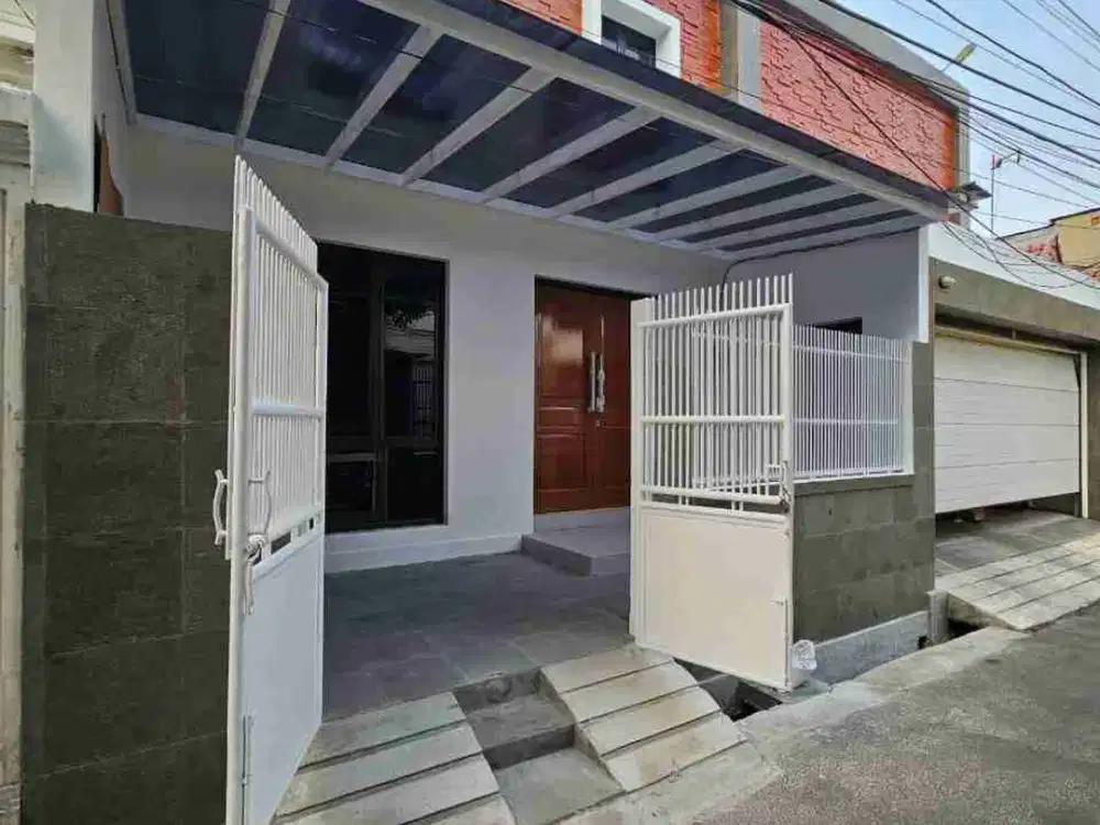 rumah duri kepa carport 2 mobil, Lebar 12, dekat tanjung duren jakarta barat