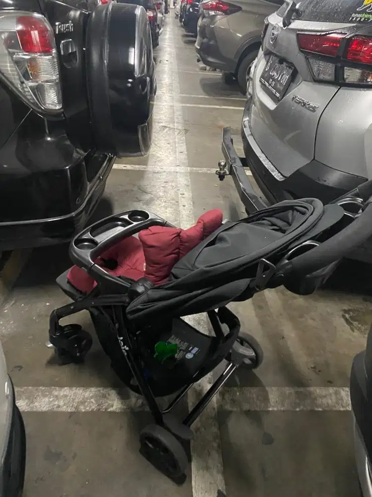 Di jual stroller joie muze lx travel