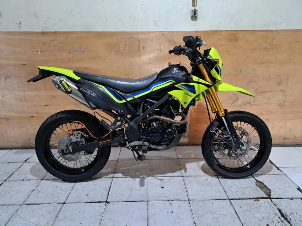 Kawasaki dtracker 2021