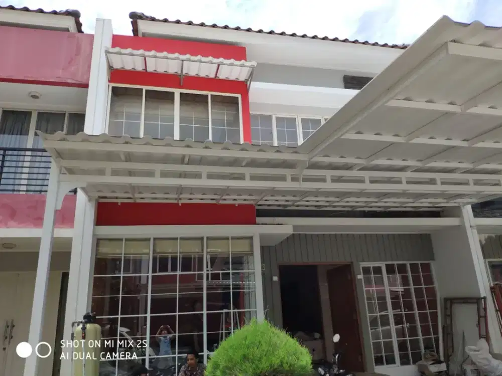 Rumah Bagus Siap Huni Sudah Renov di Cluster Golf Lake Depan TOL Cengkareng Jakarta barat