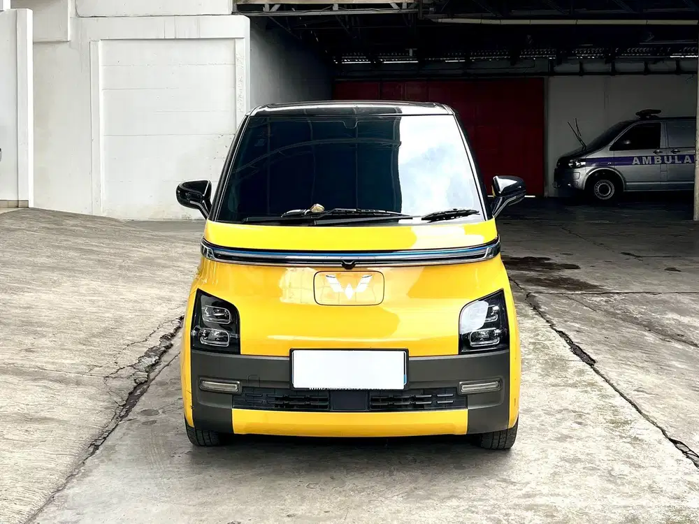 Wuling Air EV Long Range Matic / AT 2022 Kuning
