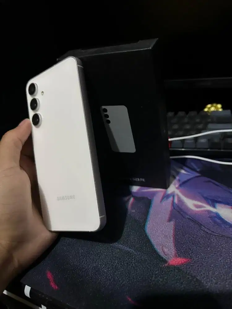 Samsung s23 fe 8/256 gb full set mulus