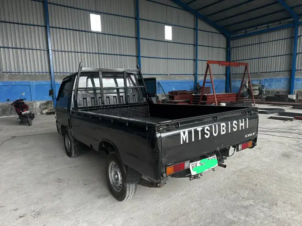 Mitsubishi L300 Pick up 2018