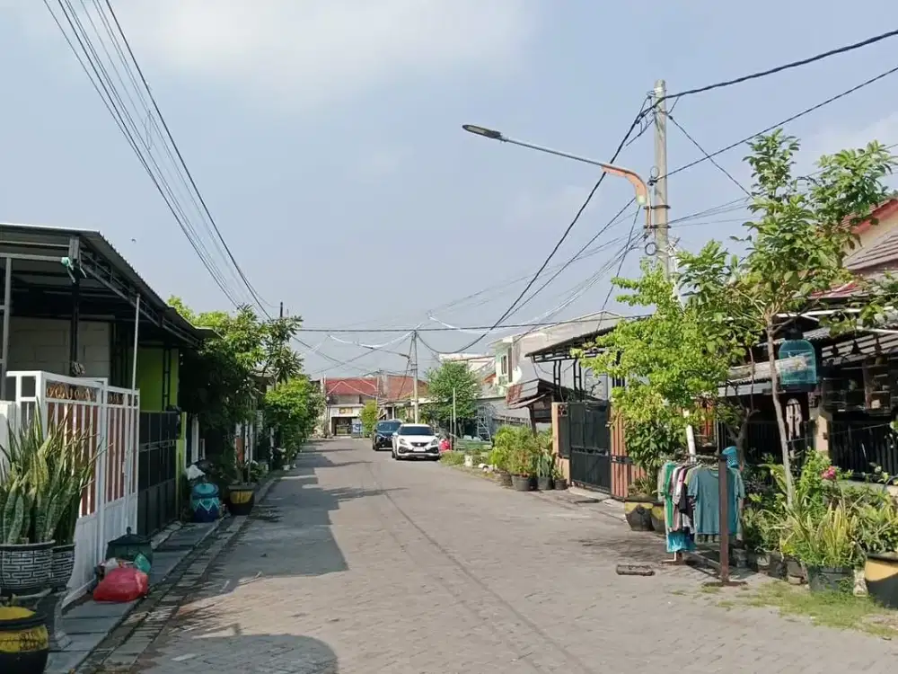 Dijual Rumah Siap Huni Termurah 1,5 Lantai Di Medokan Ayu Dekat Kampus UPN Surabaya