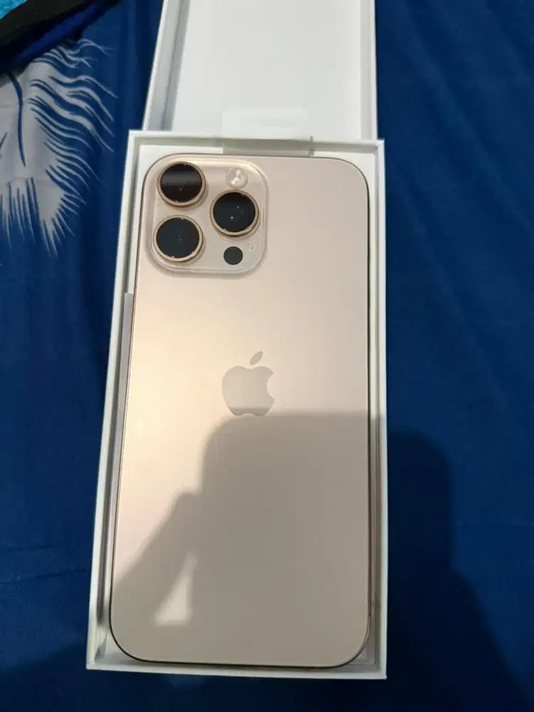 16 promax 1tb like new