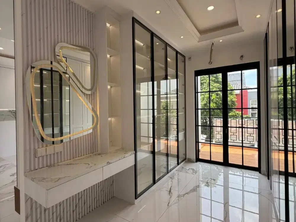 Rumah Full Renov semi Furnished di Cluster Golf Lake Residence depan TOL Cengkareng