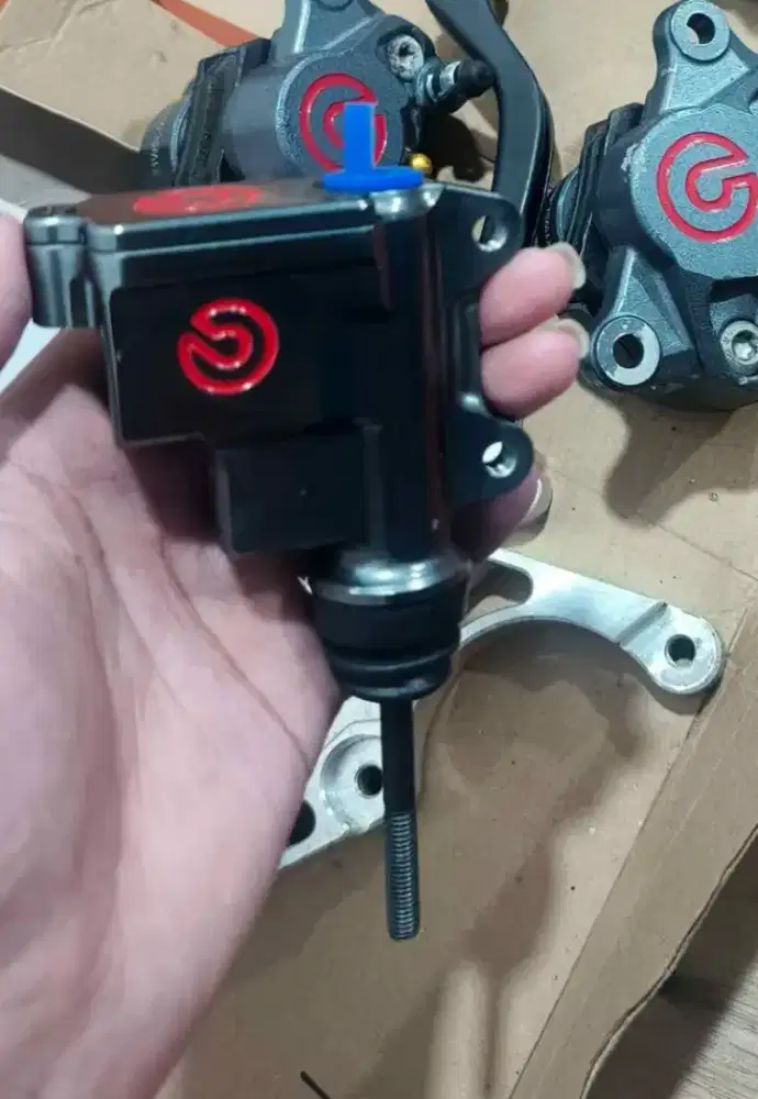 Master rem belakang brembo