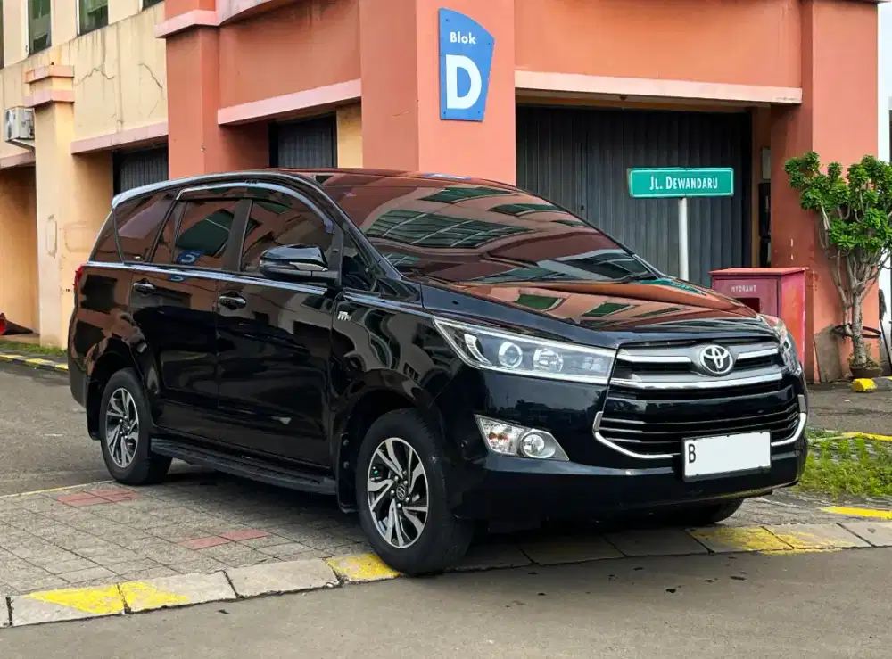 Dp 14jt innova v at 2019 matic reborn toyota kijang 2.0 bensin bs TT
