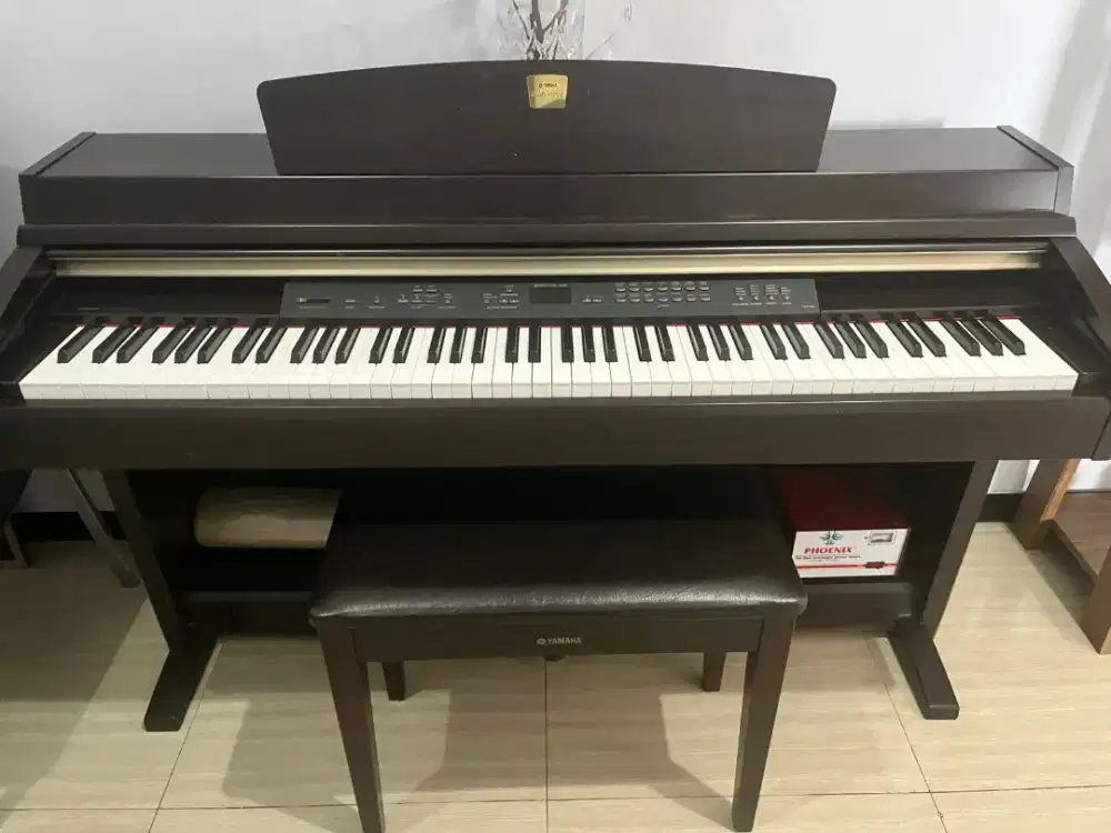 Yamaha clavinova clp 230 bekas