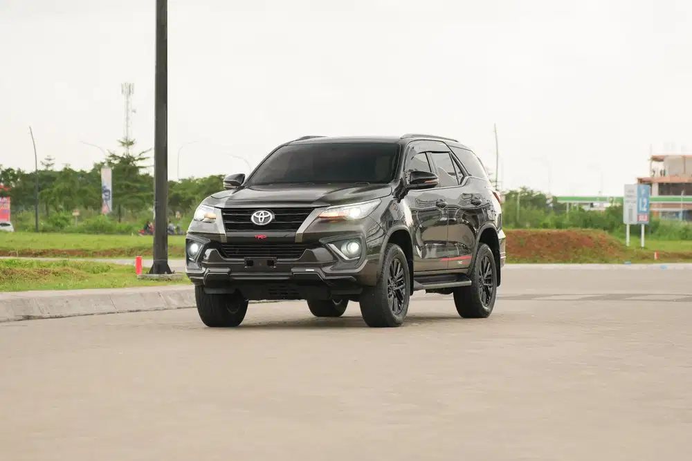 TERMURAH DI PASARAN! Toyota Fortuner 2.4 VRZ TRD 2020