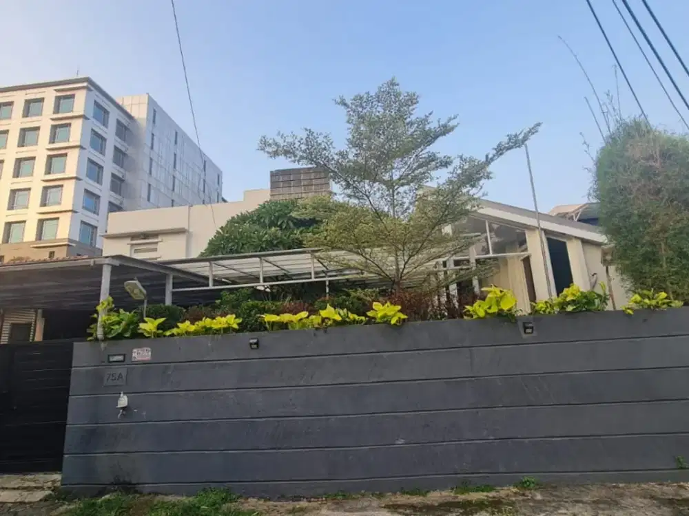 Dijual Cepat Rumah Bagus Lux Di Hoek di Ragunan Jakarta Selatan