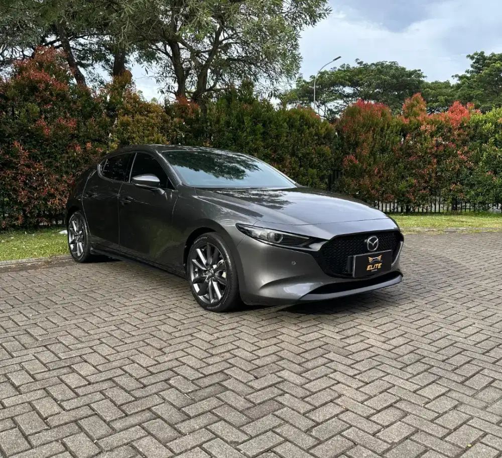 Mazda 3 Hatchback 2.0 SKYACTIV-G 2022