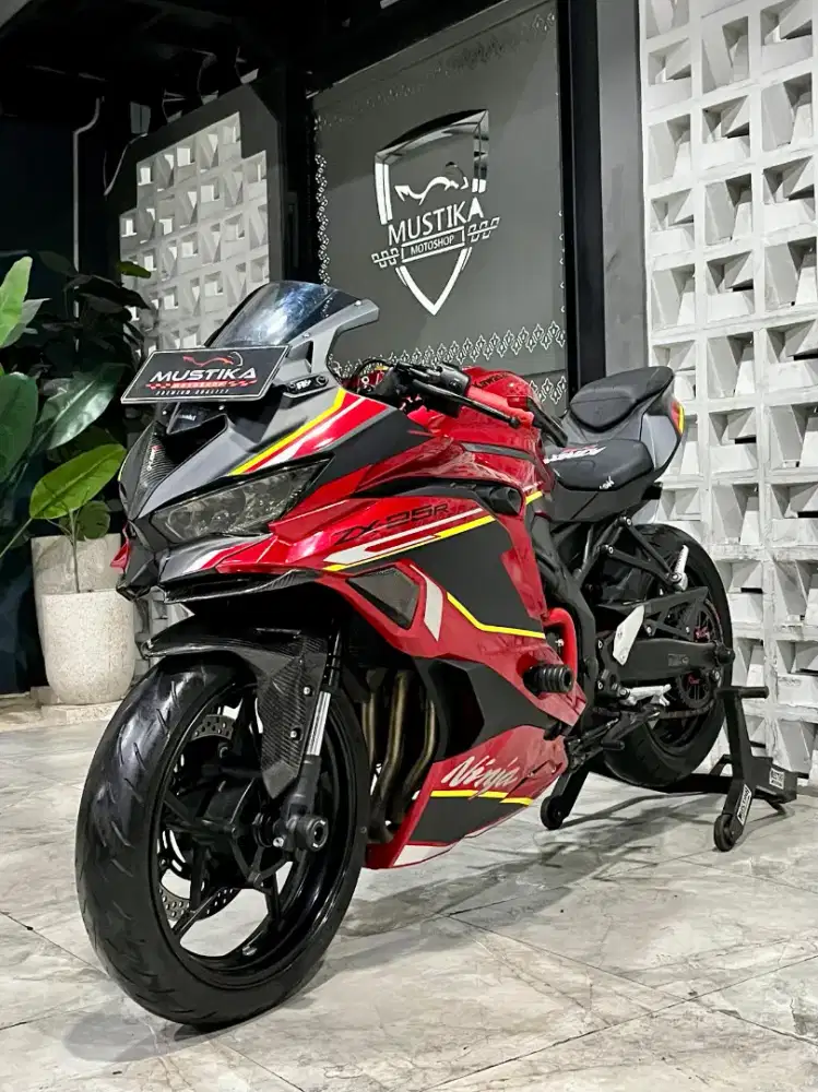 Odo 12rb‼️ZX25 R 2023 Pmk 2024. Modif 15jt. DANNY Mustika Motor Sulfat