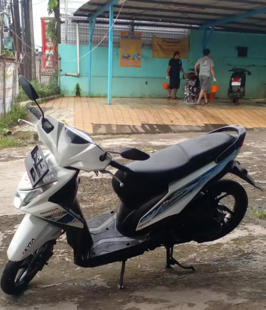Dijual aja motor honda beat mulus