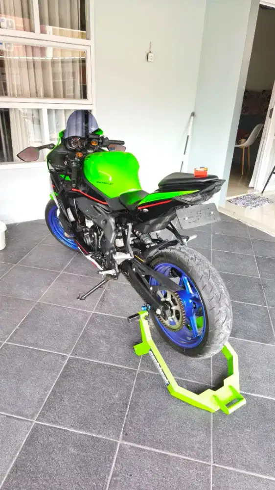 Kawasaki Ninja Zx25R