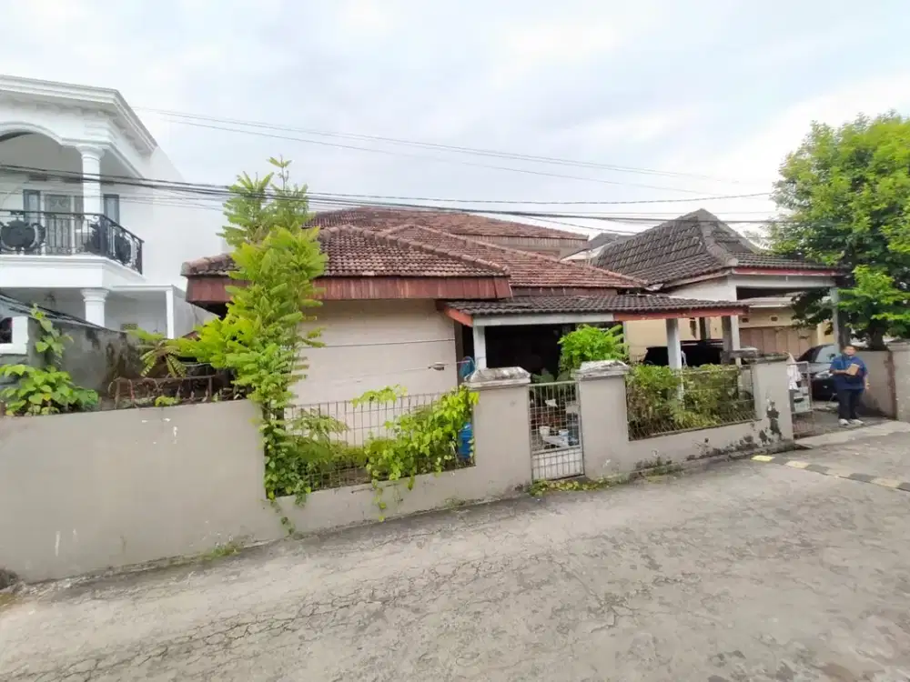 DIJUAL RUMAH JALAN TANAH MERAH DEMANG LEBAR DAUN PALEMBANG