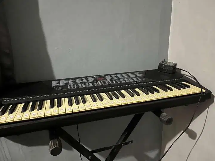 KEYBOARD TECHNO T9100