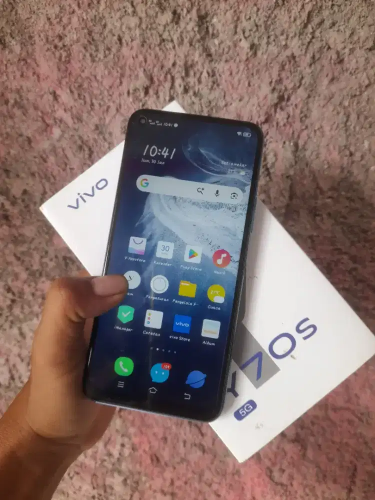 Vivo y70s Ram 12/512 gb