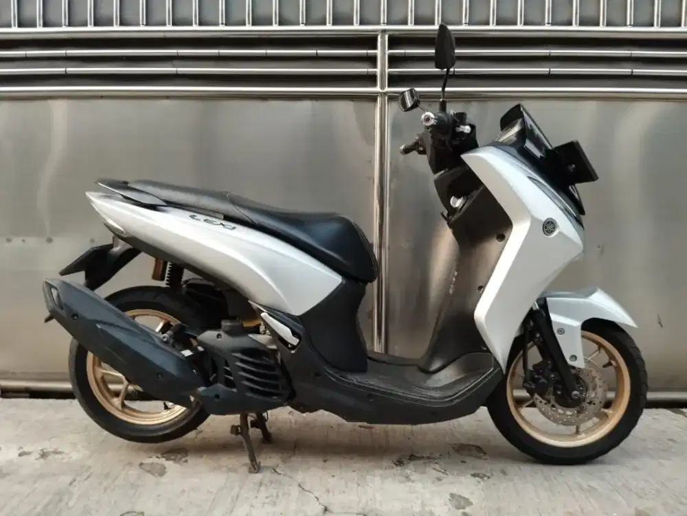 Yamaha Lexi S Keyless Thn 2023/2024 Gress