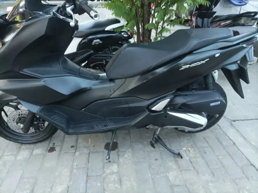 PCX 2022 black doff