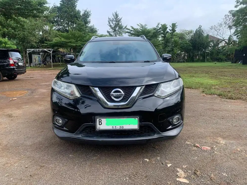 Nissan xtrail NIK 2014 akhir (DES) Pakai 2015 automatic 2,5 T32