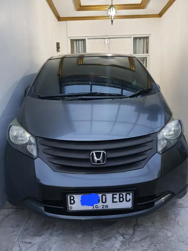 Honda Freed 2011 Bensin