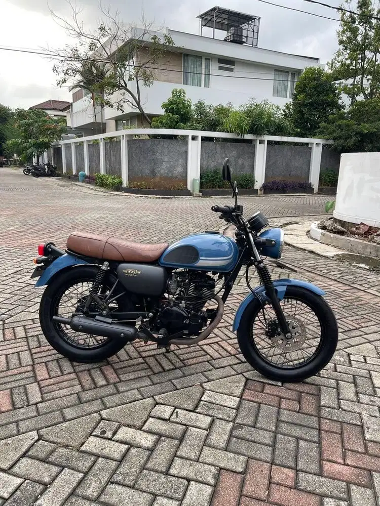 KAWASAKI W175 2019 RETRO CLASIC