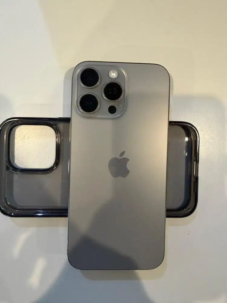 Jual Iphone 16 Pro Max 256GB Natural Titanium Like New