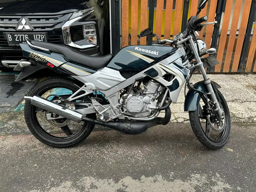 Ninja R 150 / Ninja J KIS