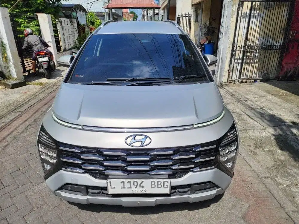 HYUNDAI STARGEZER X 1.5 PRIME MATIC CAPTAIN SEAT 2024 KILOMTER 9 RIBU