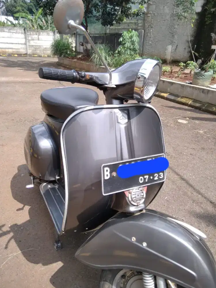 Dijual Vespa Piaggio Sprint 1976