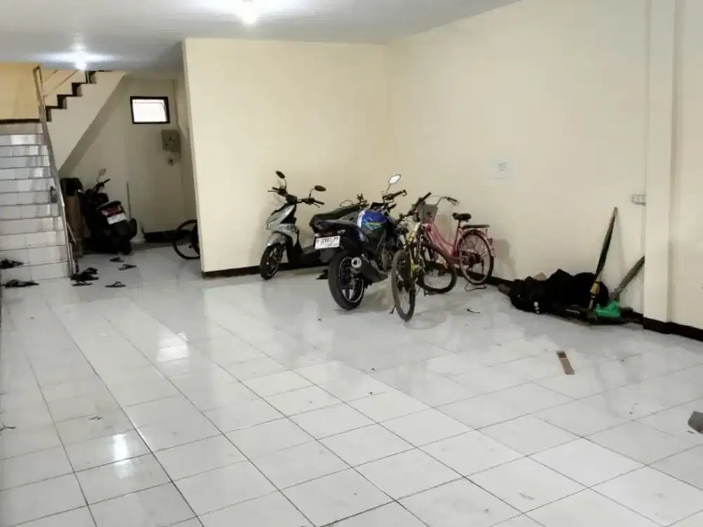 Dijual Ruko di Taman Kopo Indah Bandung Cocok untuk Usaha