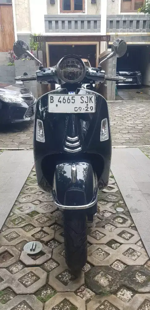 VESPA GTS I-GET 150 ABS /