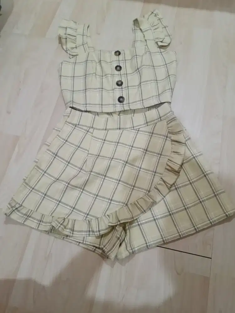 Setelan Rokcel warna kuning