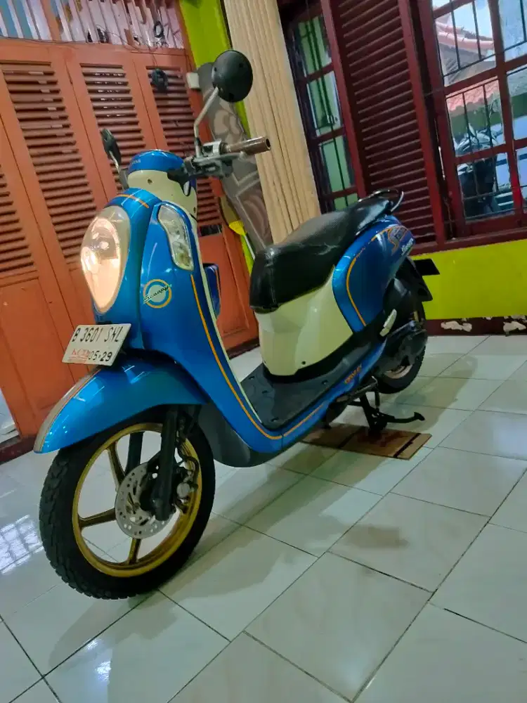 Honda Scoopy fi 2014 mulus PJK hidup BS TT
