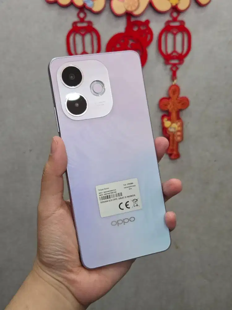 Second Oppo A5 pro 5G 8/256 ex display