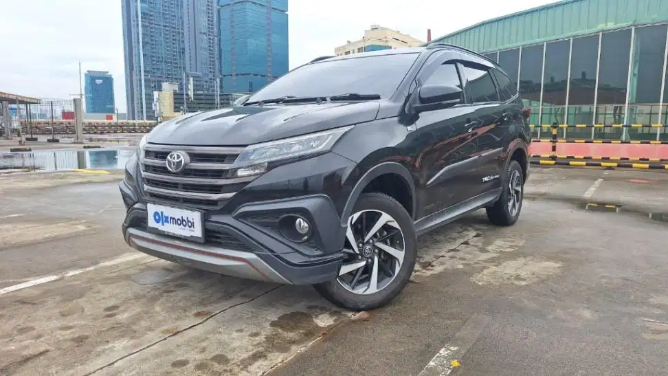 Toyota Rush 1.5 TRD Sportivo 7 Bensin-AT 2020