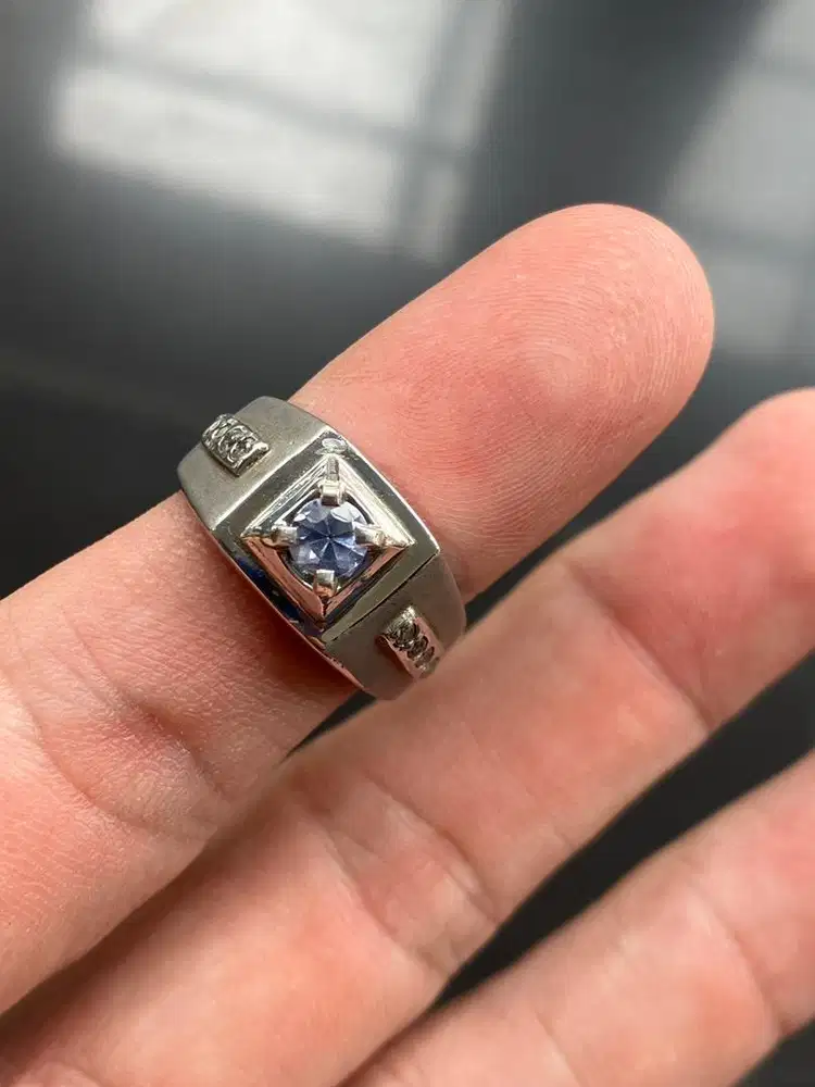 Blue safir srilanka clean