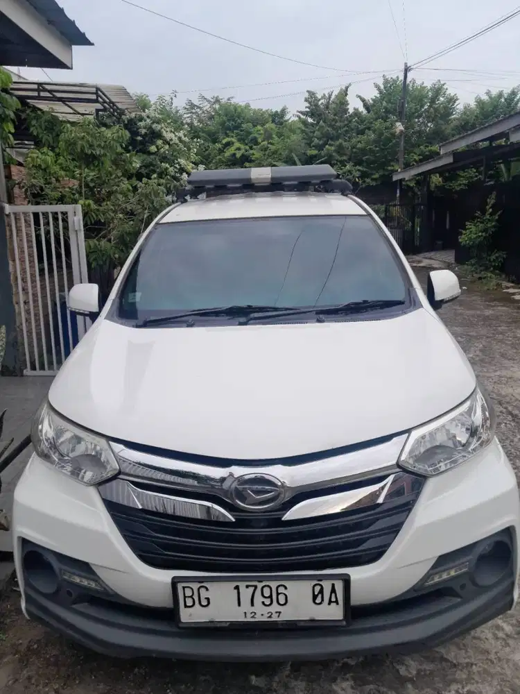 Daihatsu Xenia 1.3 Sporty Bensin -MT