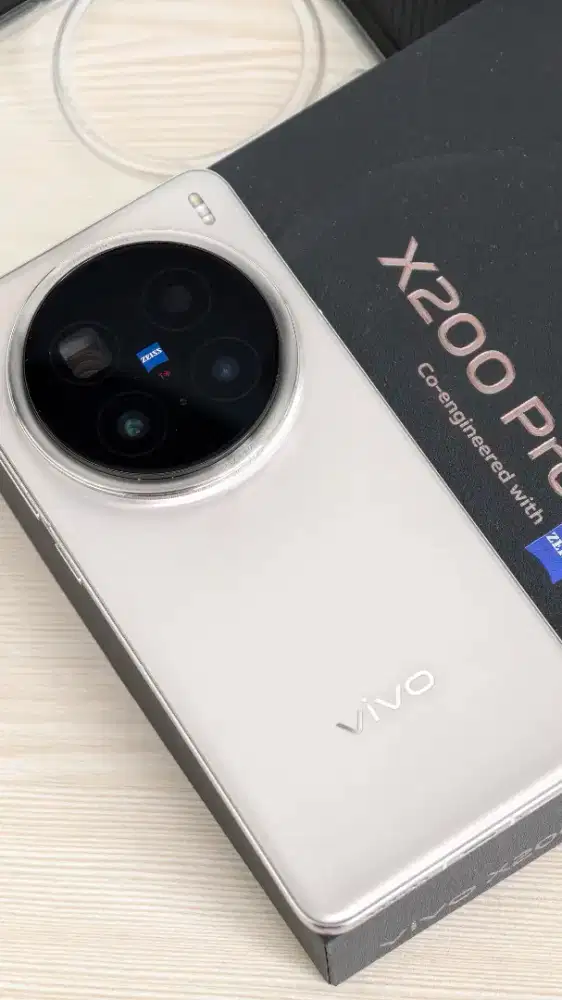 Vivo x200Pro 16/512 Garansi 2027