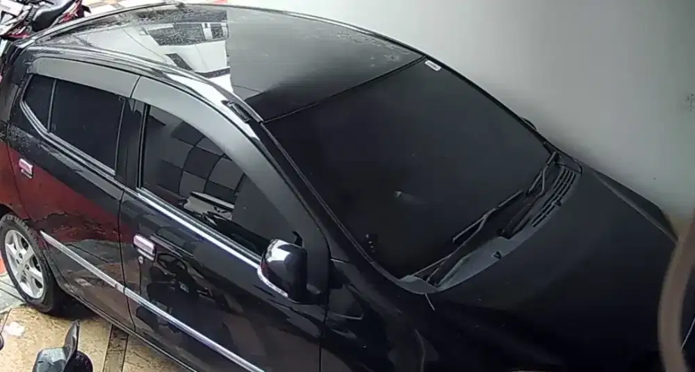 Daihatsu Ayla 2014 Hitam | Mesin Sehat | Siap Pakai