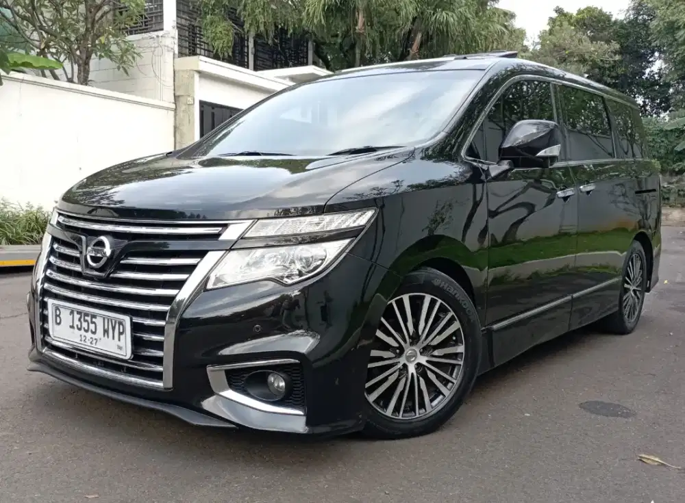Nissan New Elgrand 2.5 HWS AT Facelift 2014 Hitam Sgt Istimewa Sekali